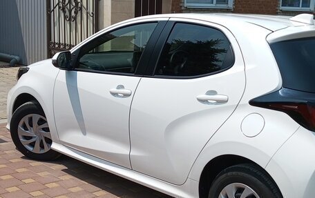 Toyota Yaris, 2020 год, 1 425 000 рублей, 6 фотография