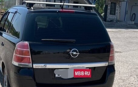 Opel Zafira B, 2007 год, 600 000 рублей, 4 фотография
