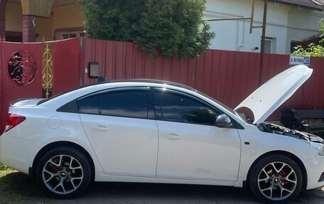 Chevrolet Cruze II, 2009 год, 870 000 рублей, 2 фотография