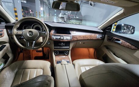 Mercedes-Benz CLS, 2013 год, 2 400 000 рублей, 11 фотография