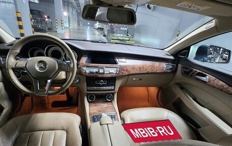 Mercedes-Benz CLS, 2013 год, 2 400 000 рублей, 12 фотография