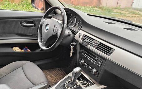 BMW 3 серия, 2010 год, 1 250 000 рублей, 4 фотография