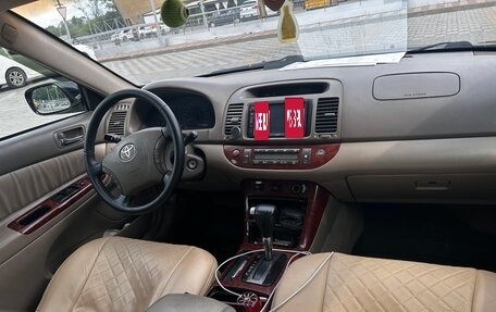 Toyota Camry V40, 2005 год, 850 000 рублей, 8 фотография