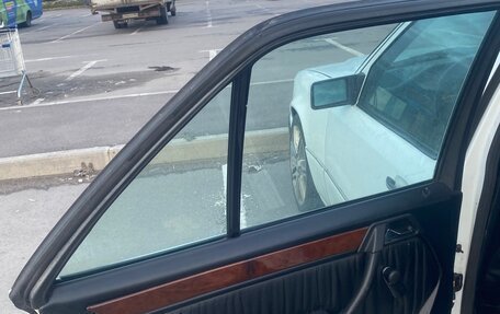 Mercedes-Benz W124, 1990 год, 290 000 рублей, 14 фотография