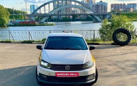 Volkswagen Polo VI (EU Market), 2018 год, 470 000 рублей, 2 фотография