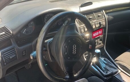 Audi S8, 1997 год, 700 000 рублей, 6 фотография