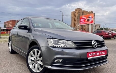 Volkswagen Jetta VI, 2017 год, 1 545 000 рублей, 3 фотография
