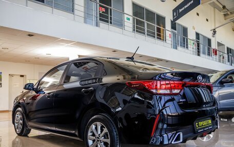 KIA Rio IV, 2020 год, 1 588 000 рублей, 5 фотография