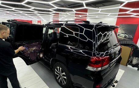 Toyota Land Cruiser 200, 2018 год, 7 600 000 рублей, 14 фотография