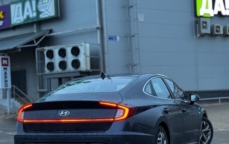 Hyundai Sonata VIII, 2020 год, 1 500 000 рублей, 2 фотография