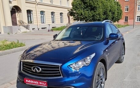 Infiniti QX70, 2015 год, 2 250 000 рублей, 1 фотография