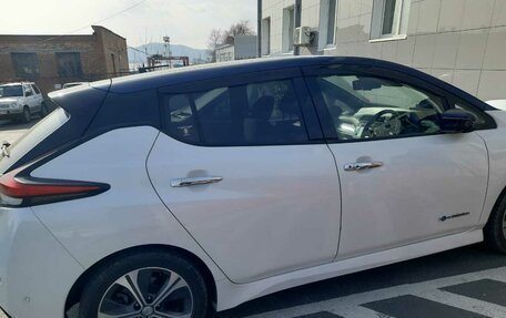 Nissan Leaf II, 2018 год, 1 400 000 рублей, 1 фотография