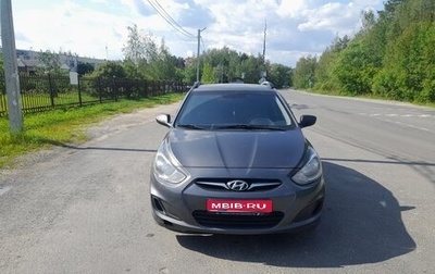 Hyundai Solaris II рестайлинг, 2012 год, 750 000 рублей, 1 фотография
