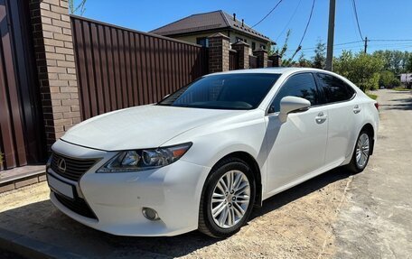 Lexus ES VII, 2013 год, 1 940 000 рублей, 1 фотография
