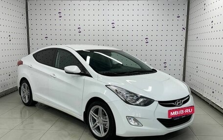 Hyundai Elantra V, 2013 год, 1 070 000 рублей, 2 фотография