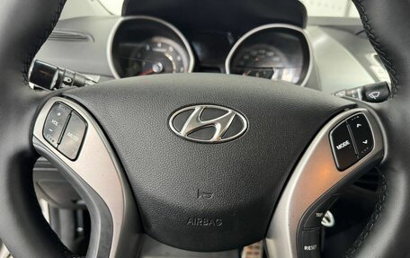 Hyundai Elantra V, 2013 год, 1 070 000 рублей, 18 фотография