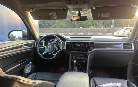 Volkswagen Teramont I, 2018 год, 2 380 000 рублей, 6 фотография