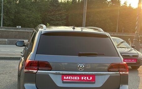 Volkswagen Teramont I, 2018 год, 2 380 000 рублей, 3 фотография