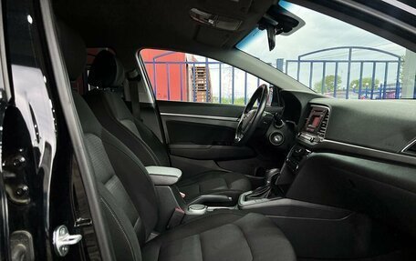 Hyundai Elantra VI рестайлинг, 2017 год, 1 399 000 рублей, 11 фотография