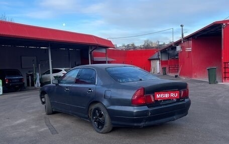 Mitsubishi Diamante II, 1997 год, 560 000 рублей, 4 фотография