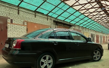 Toyota Avensis III рестайлинг, 2007 год, 750 000 рублей, 3 фотография