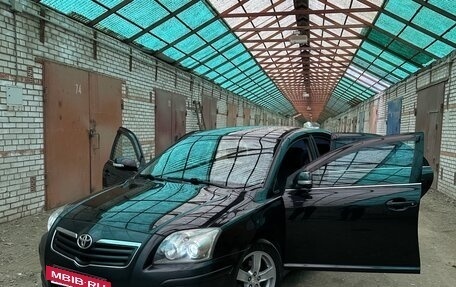 Toyota Avensis III рестайлинг, 2007 год, 750 000 рублей, 2 фотография