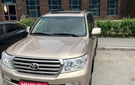 Toyota Land Cruiser 200, 2008 год, 3 900 000 рублей, 2 фотография