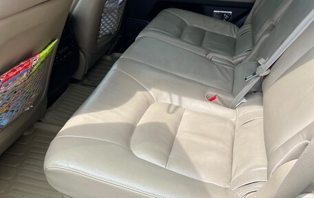 Toyota Land Cruiser 200, 2008 год, 3 900 000 рублей, 28 фотография