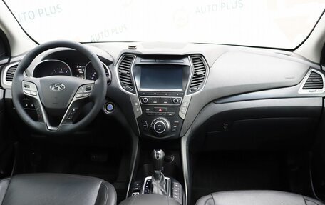 Hyundai Santa Fe III рестайлинг, 2018 год, 2 399 000 рублей, 10 фотография