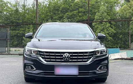 Volkswagen Passat B8 рестайлинг, 2022 год, 1 630 080 рублей, 3 фотография