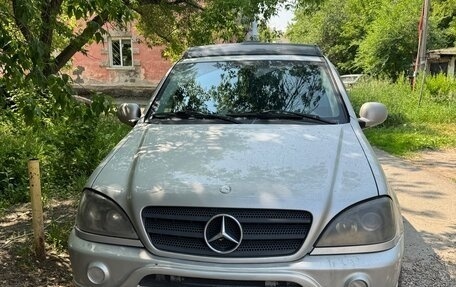 Mercedes-Benz M-Класс, 1999 год, 1 000 000 рублей, 2 фотография