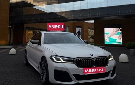 BMW 5 серия, 2023 год, 9 700 000 рублей, 2 фотография