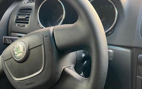 Skoda Yeti I рестайлинг, 2011 год, 1 050 000 рублей, 12 фотография