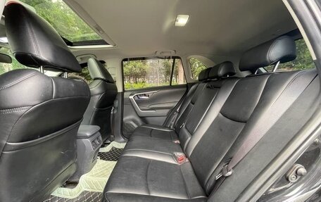 Toyota RAV4, 2022 год, 2 508 000 рублей, 9 фотография
