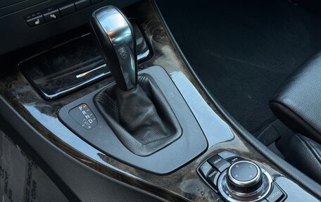 BMW 3 серия, 2009 год, 1 600 000 рублей, 15 фотография
