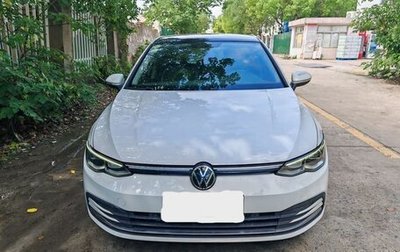 Volkswagen Golf VIII, 2021 год, 1 850 000 рублей, 1 фотография