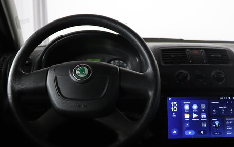 Skoda Fabia II, 2010 год, 499 990 рублей, 10 фотография