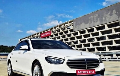 Mercedes-Benz E-Класс, 2022 год, 3 077 000 рублей, 1 фотография