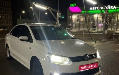 Volkswagen Polo VI (EU Market), 2012 год, 800 000 рублей, 1 фотография