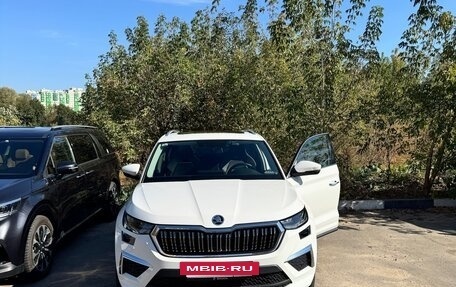 Skoda Kodiaq I, 2022 год, 2 800 000 рублей, 2 фотография