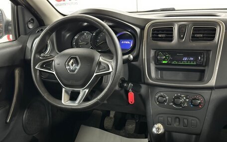 Renault Logan II, 2018 год, 689 000 рублей, 13 фотография
