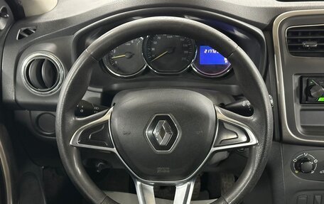 Renault Logan II, 2018 год, 689 000 рублей, 14 фотография