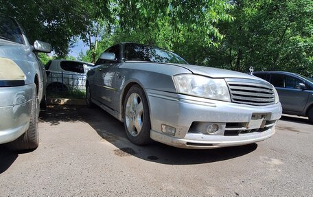 Nissan Gloria XI, 2000 год, 300 000 рублей, 2 фотография