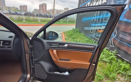 Volkswagen Touareg III, 2014 год, 2 750 000 рублей, 10 фотография