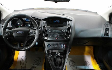 Ford Focus III, 2016 год, 385 000 рублей, 11 фотография