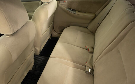 Toyota Corolla, 2005 год, 649 000 рублей, 9 фотография