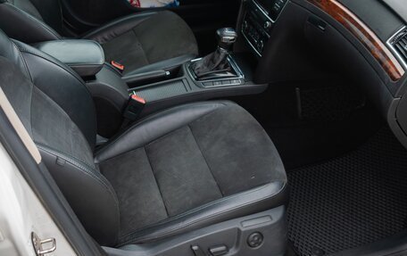 Skoda Superb III рестайлинг, 2011 год, 1 100 000 рублей, 10 фотография