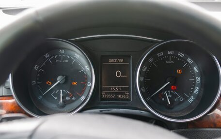 Skoda Superb III рестайлинг, 2011 год, 1 100 000 рублей, 12 фотография