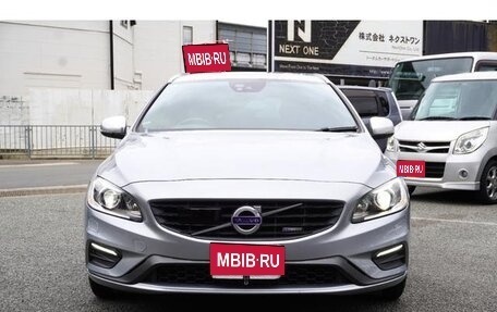 Volvo V60 I, 2018 год, 1 460 111 рублей, 1 фотография