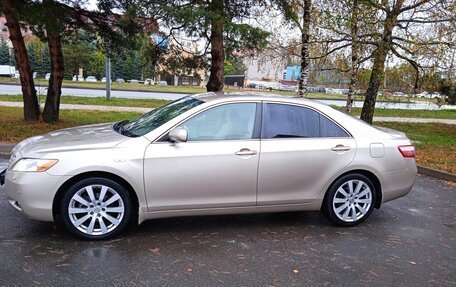 Toyota Camry, 2007 год, 850 000 рублей, 1 фотография